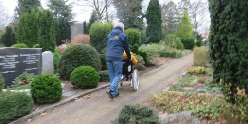 Wunschfahrt zum Friedhof